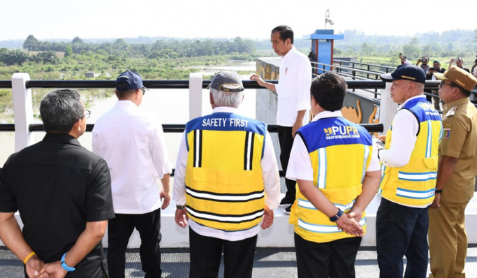Presiden Jokowi) meresmikan Bendungan Margatiga di Kabupaten Lampung Timur, Lampung. (Foto: PMJ News/BPMI Setpres)