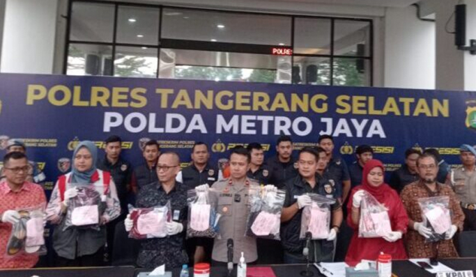 Polres Tangerang Selatan menggelar perkara kasus penculikan dan pencabulan siswi SD.