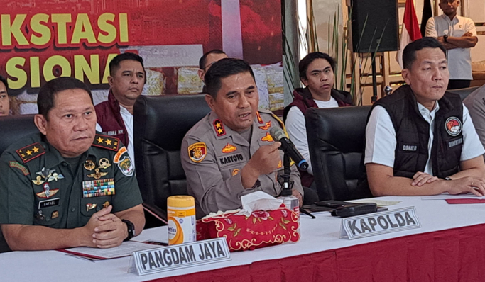 Kapolda Metro Jaya, Irjen Pol Karyoto saat konferensi pers. (Foto: PMJ News/Fajar)