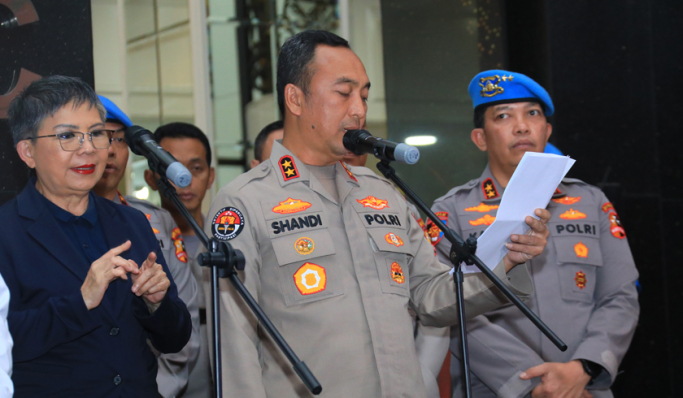 Kadiv Humas Polri, Irjen Pol Sandi Nugroho saat konferensi pers. (Foto: PMJ News)