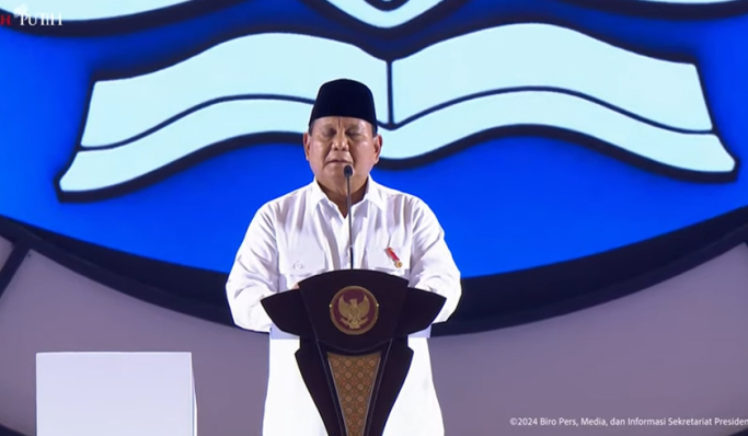 Presiden Prabowo Subianto saat memberikan arahan di acara puncak Hari Guru Nasional 2024. (Foto: PMJ News/YouTube Setpres)