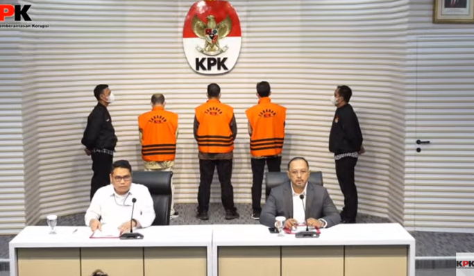 KPK menetapkan tiga orang sebagai tersangka baru kasus dugaan suap proyek jalur kereta api pada DJKA, Kemenhub. (Foto: PMJ News)