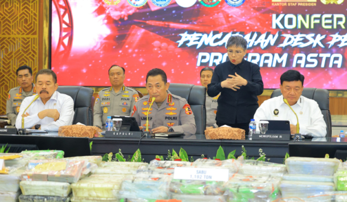 Konferensi pers terkait capaian desk pemberantasan narkoba bersama dengan kementerian dan lembaga terkait. (Foto: PMJ News)