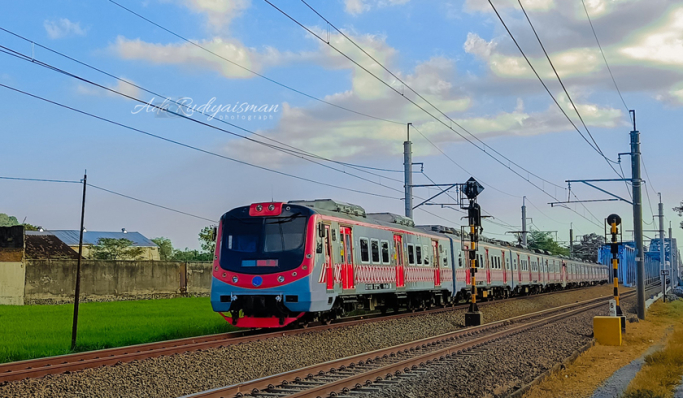 Kereta Rel Listrik Commuter Line. (Foto: PMJ News/X.com)