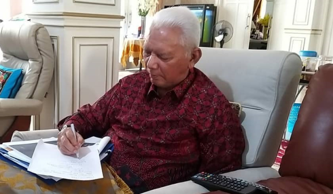 Mantan Gubernur Kalimantan Timur, Awang Faroek Ishak. (Foto: PMJ News/Instagram @awang_faroek_ishak)