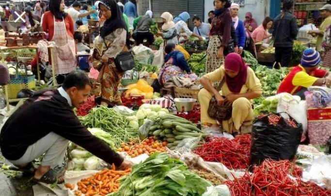 Belanja di Pasar Tradisional. (Foto: Dok Net)